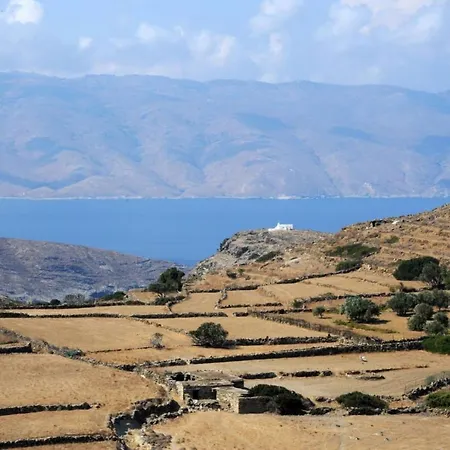 En Tino 1 Tinos