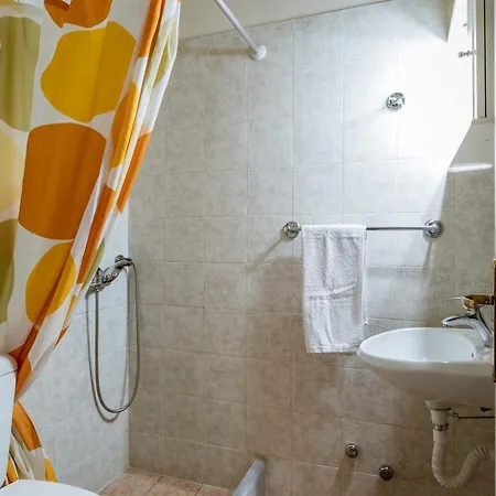 Guest house En Tino 1